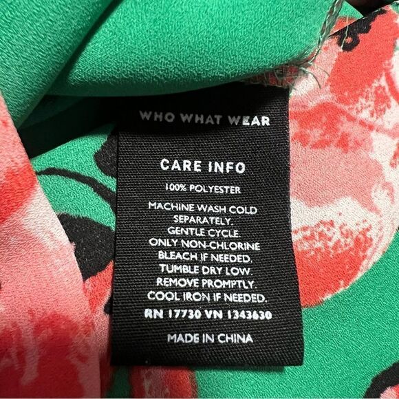 Who What Wear Dressy Green Floral Tank Top. Size Medium. Great Condition! - Picture 8 of 10